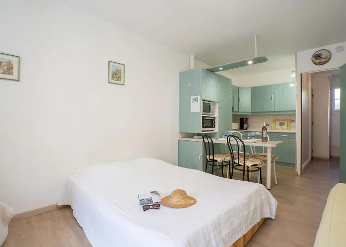 Le Lido-3 By Interhome Les Lecques